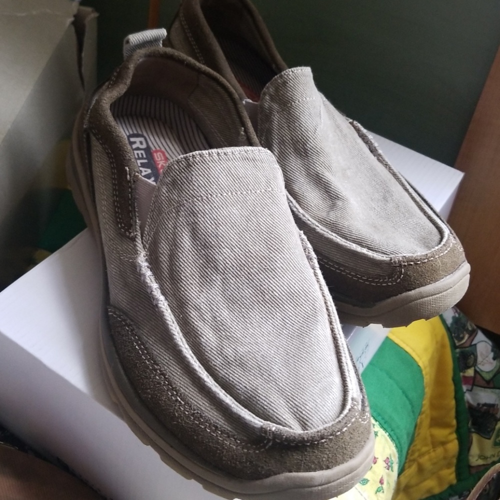 Mens shoes